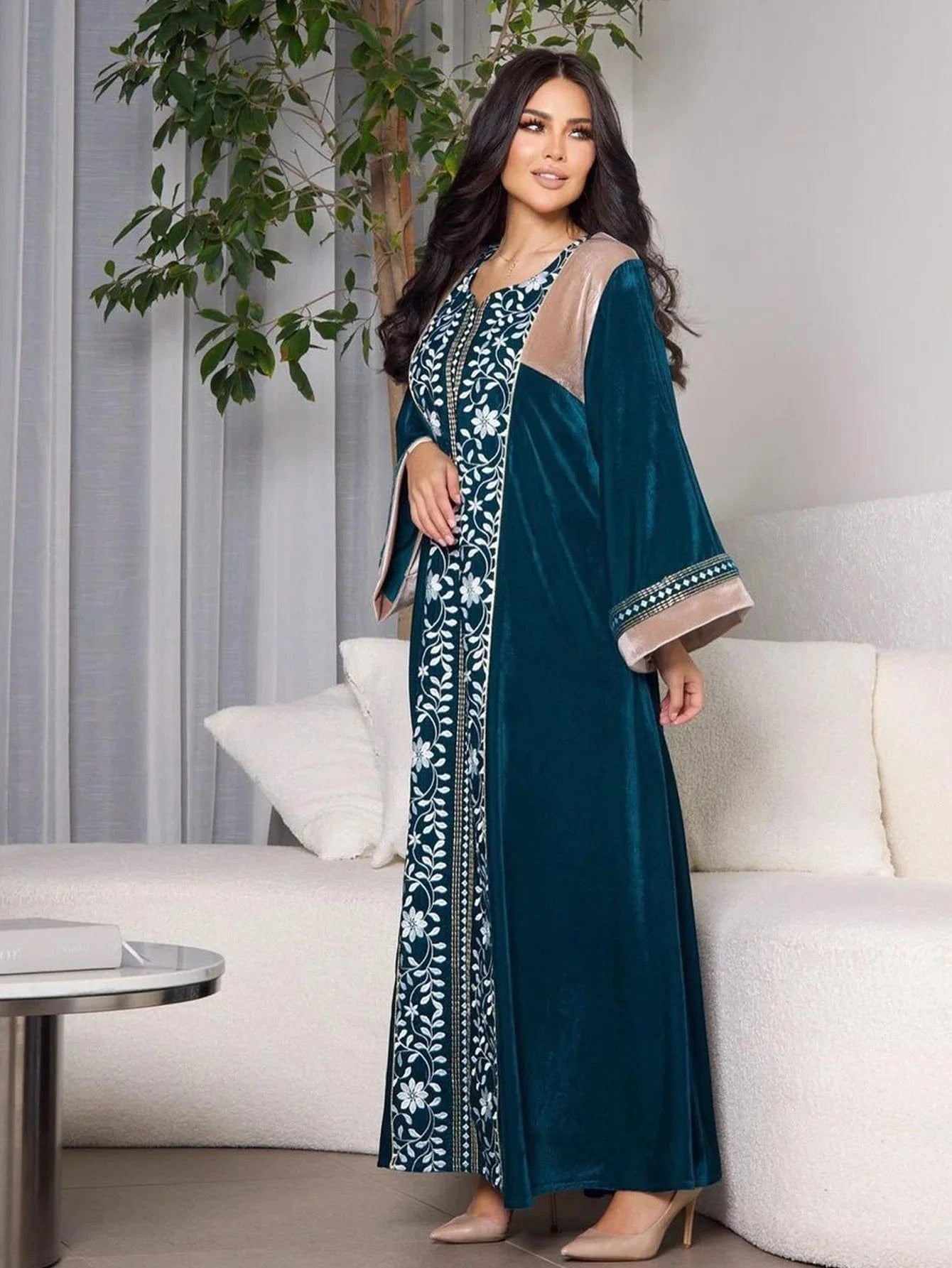 Velvet Kaftan Pakistani