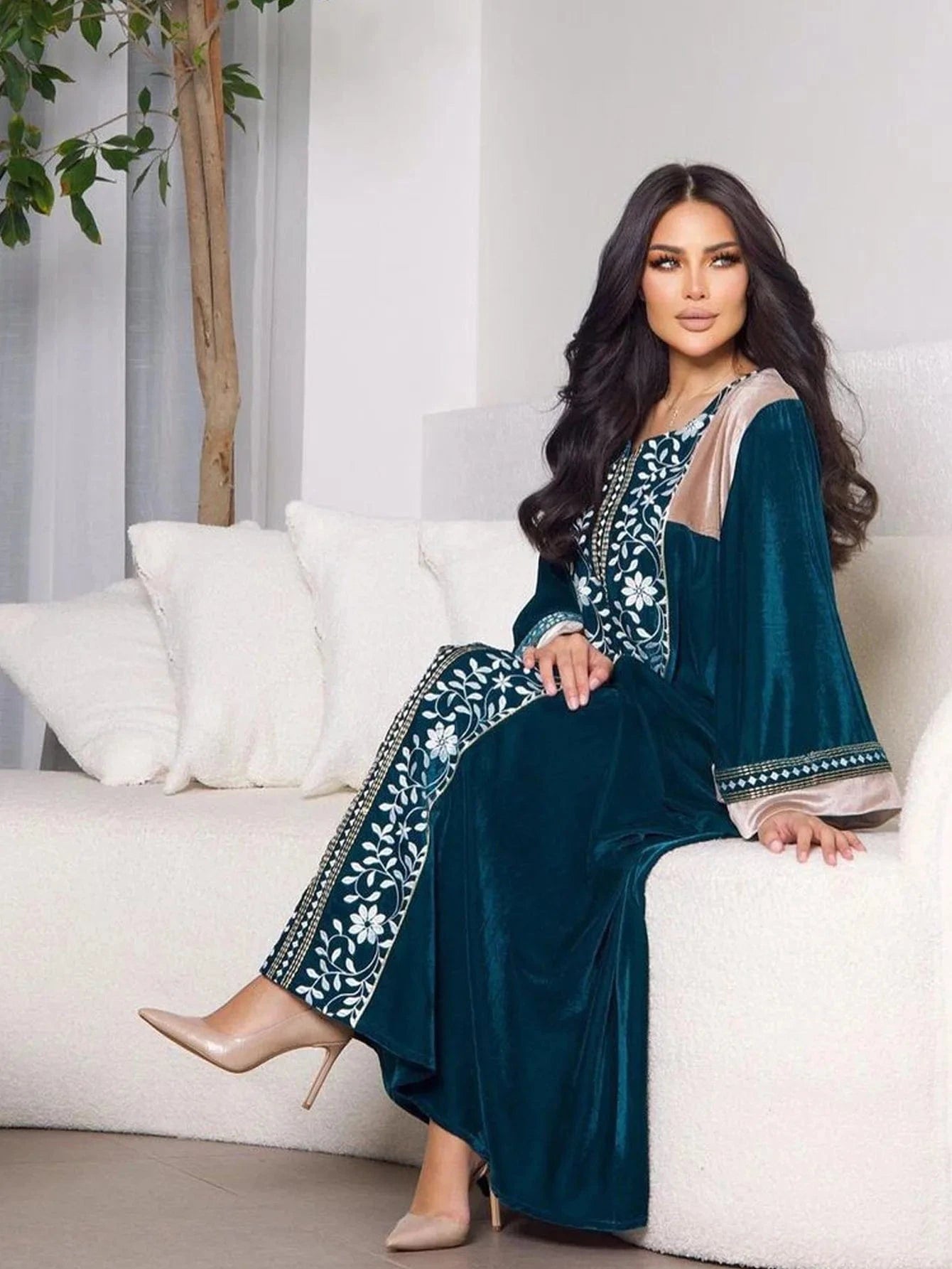 Velvet Kaftan Pakistani